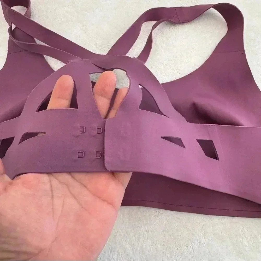 Lululemon Laser Focused‎ Sports Bra Vintage Plum Purple Medium Support 12B/c